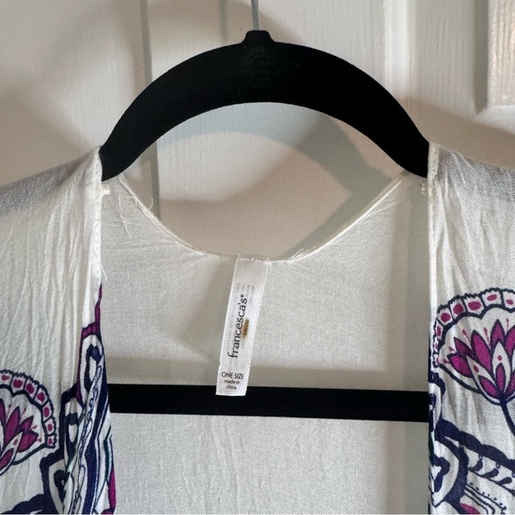 Francesca's Collections Boho Paisley & White Kimono - Picture 7 of 9